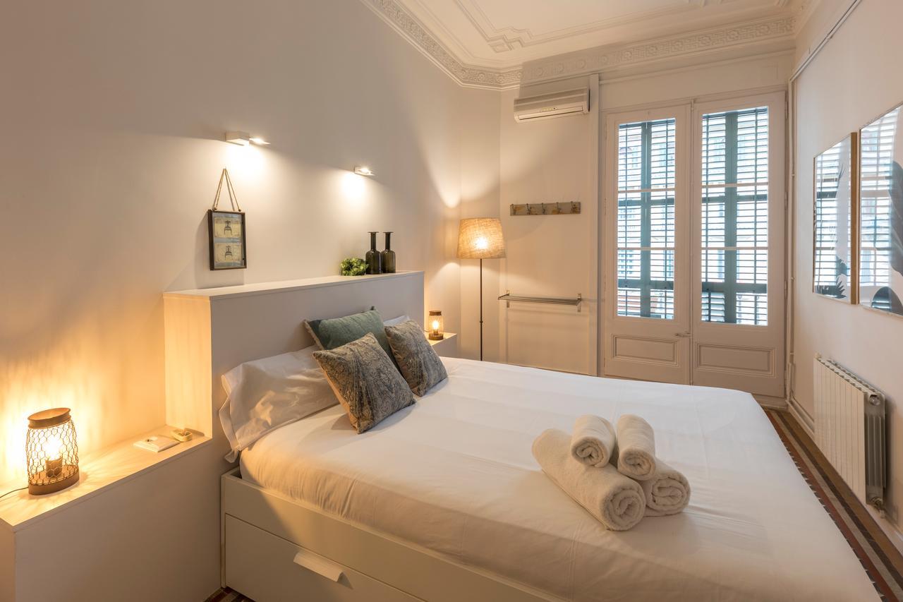 Bcn Luxury Apartments Barcellona Esterno foto